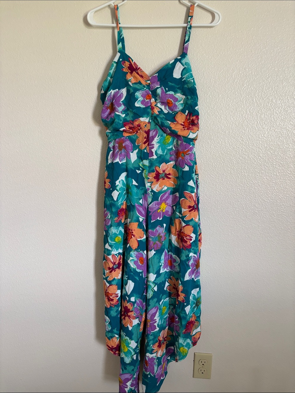 NWT Cato Spaghetti Strap Romper in “Paris Spring Tropic Teal” Size Medium